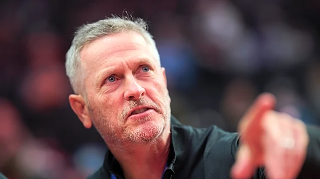 Trail Blazers owner’s latest cheap move is treating new TV announcer like a rental