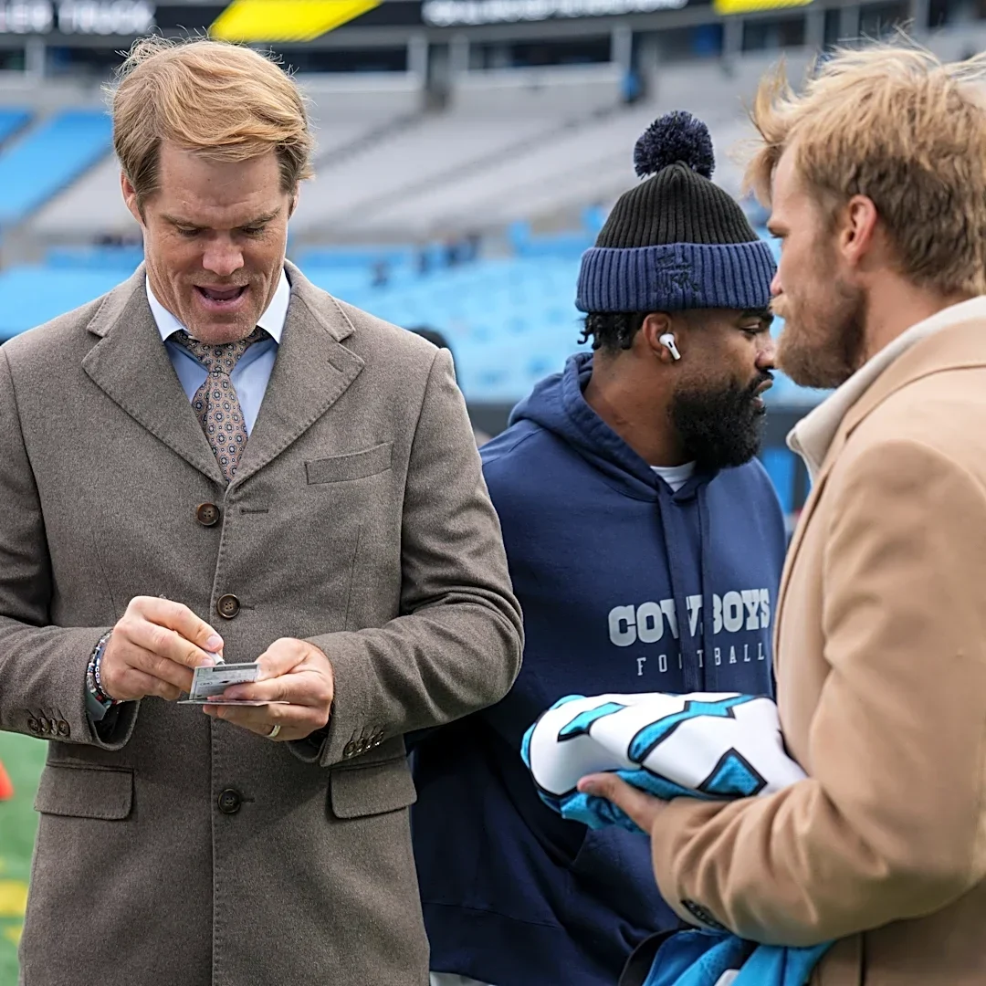 Could Greg Olsen replace Troy Aikman on Monday Night Football?