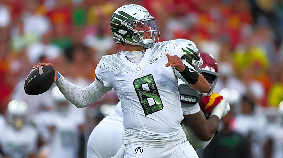 Why isn't Dylan Raiola starting for Oregon vs. Nebraska?