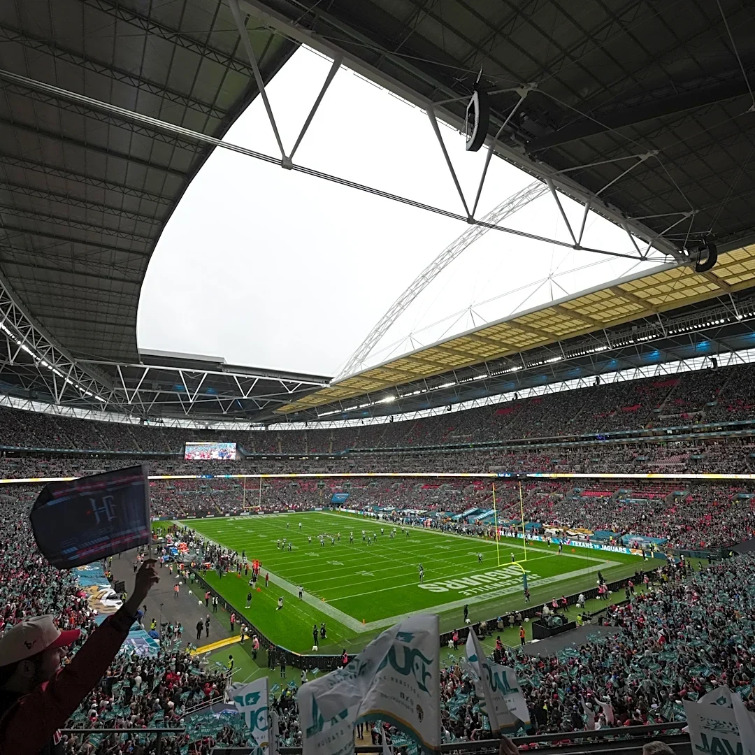 NFL ref carted off Jaguars-Texans game with non-contact injury on London field