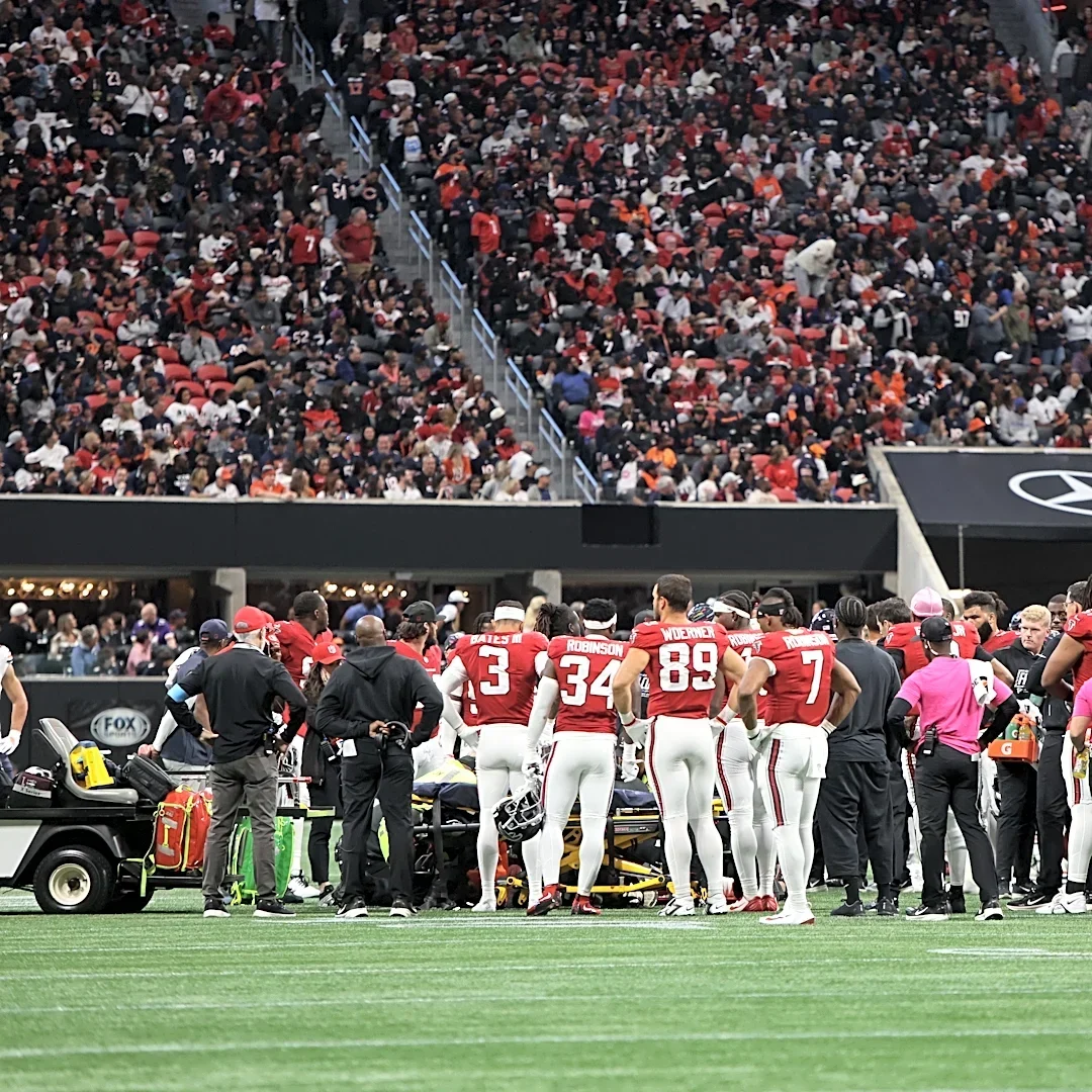 Kevin Stefanski provided an encouraging update on LB Kendal Daniels after scary injury