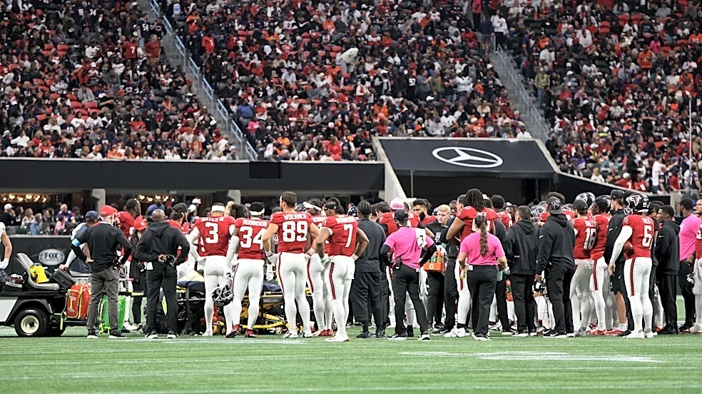 Kevin Stefanski provided an encouraging update on LB Kendal Daniels after scary injury