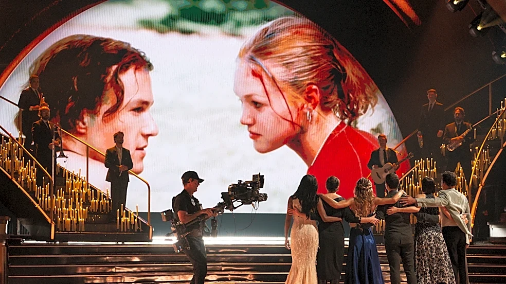 Julia Stiles honored Heath Ledger on 'DWTS' with '10 Things I Hate About You' cast