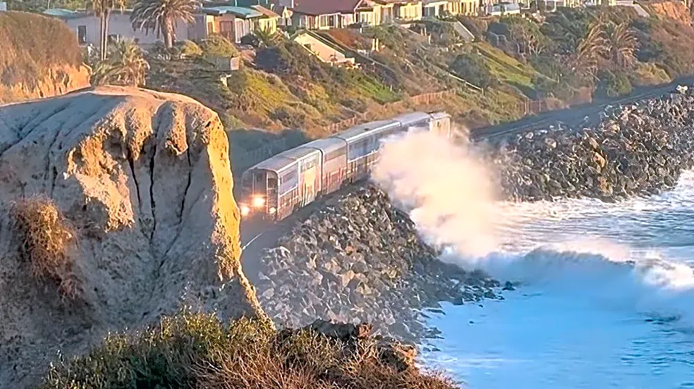 Scary, surreal scene as waves nearly engulf Surfliner train
