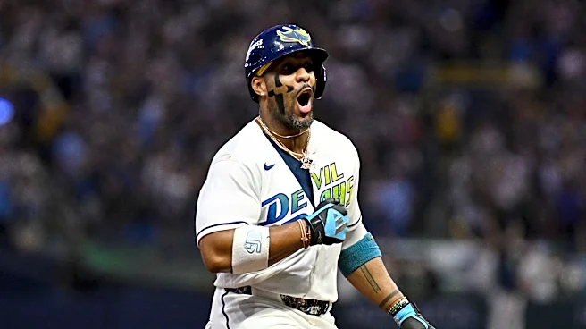 Why does Yandy Diaz paint his eye black in intricate designs?
