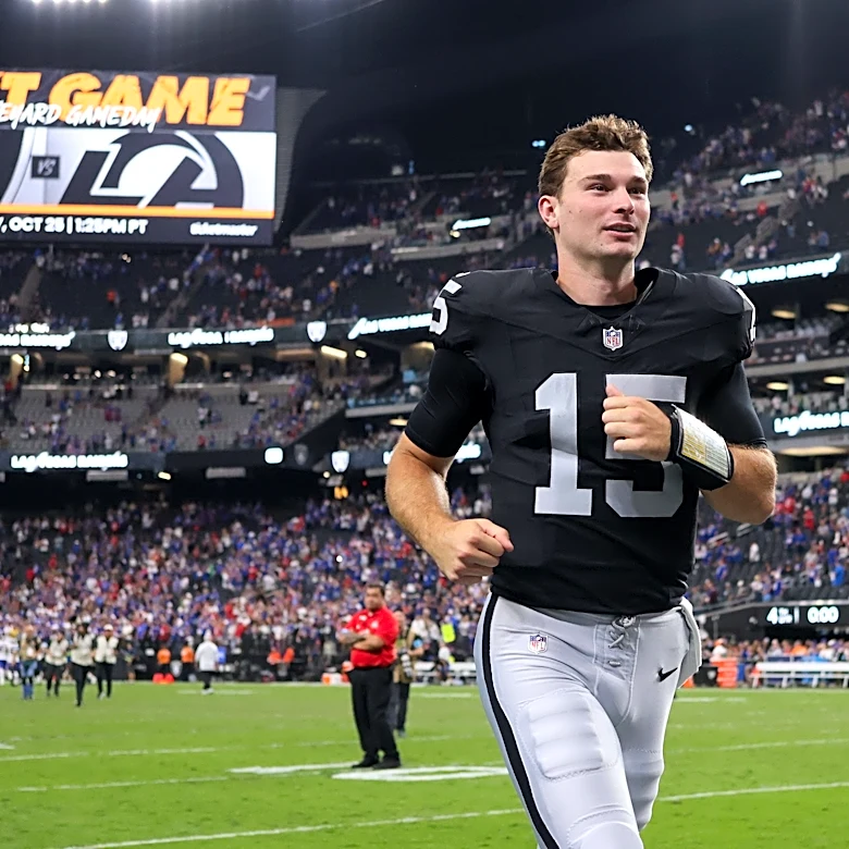 Klint Kubiak put his foot down about when Fernando Mendoza will start for the Raiders