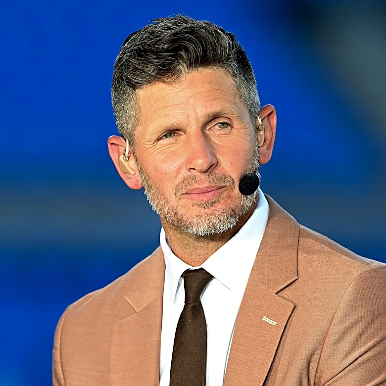 United Airlines trolled Dan Orlovsky's recent admission so hard he had to respond