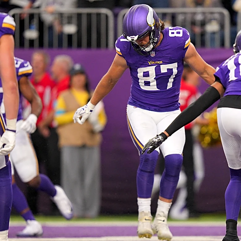 NFL picks against the spread for Week 8 from our expert staff