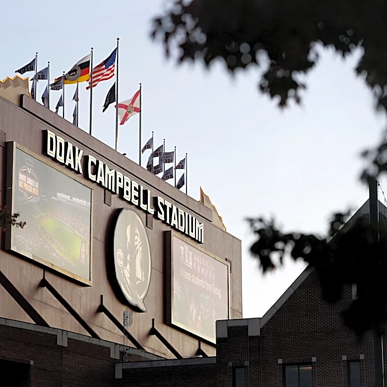 Florida State names new voice for Doak Campbell Stadium