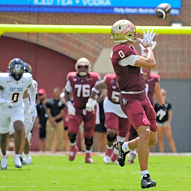 USA TODAY Sports names Duce Robinson a top 30 player in the country
