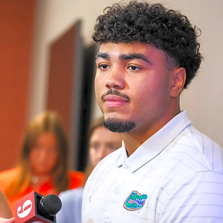 EDGE Jayden Woods talks defensive mindset heading into fall camp