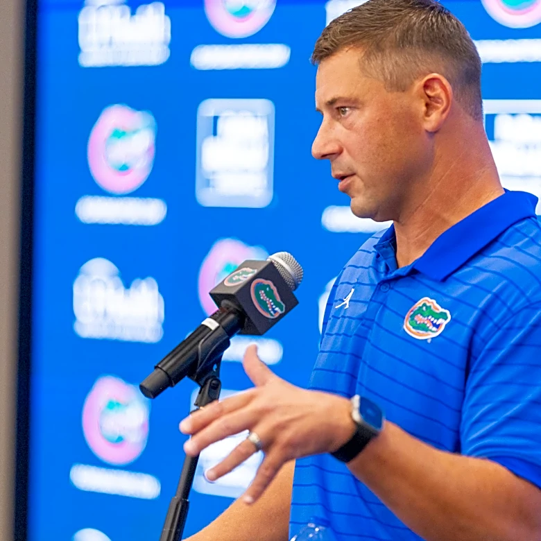 Florida falls short of FWAA-NFF preseason poll