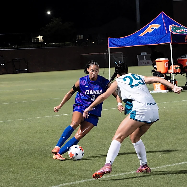 Gators soccer returns to United Soccer Coaches top 25 rankings