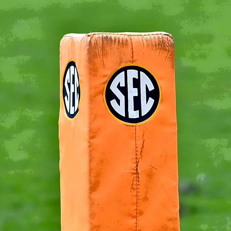 SEC Power Rankings: Ole Miss makes a leap after Week 3, LSU falls