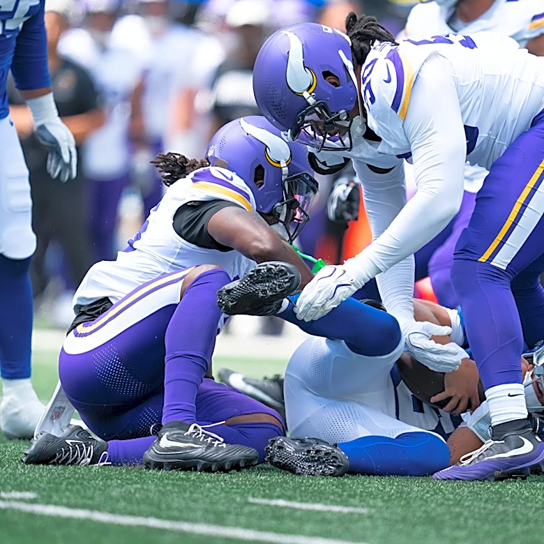 New York Giants blame 'miscommunication' for crushing hit on Jaxson Dart