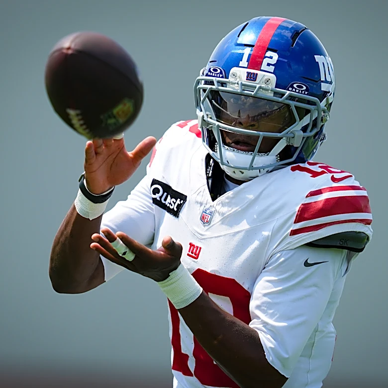 Giants' Colton Hood gets accelerated education on pass interference