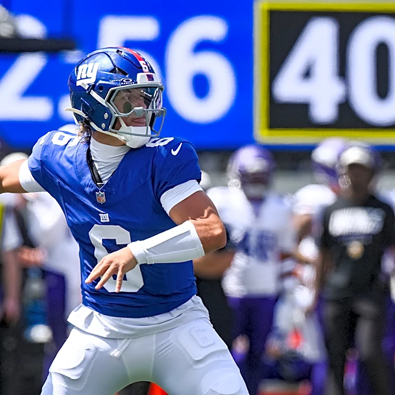 NFL: Giants QB Jaxson Dart's blue tent trip was 'standard medical timeout'