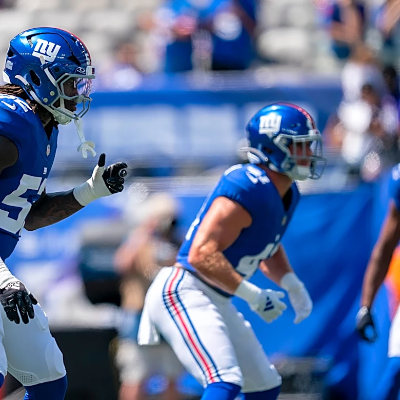 New York Giants' Arvell Reese tried sneaking back onto field vs. Vikings