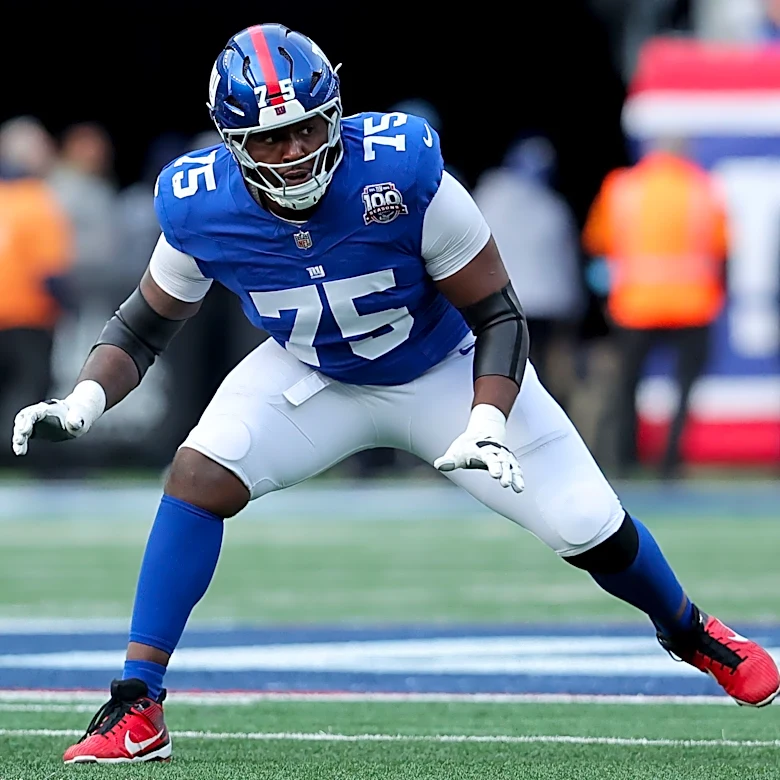 New York Giants trade Joshua Ezeudu to Chiefs for 2028 draft pick