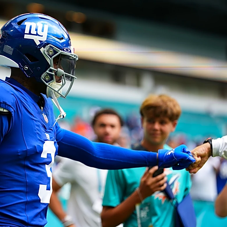 Giants' Odell Beckham showing up for Calvin Austin after torn ACL says everything
