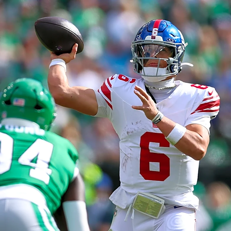 Giants' Jaxson Dart led NFL in big-time throw rate vs. pressure in 2025