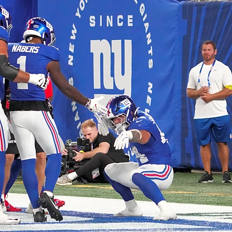 See it: Giants' Malik Nabers headbutts Cam Skattebo mid-interview