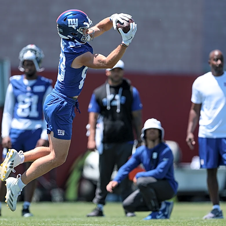 New York Giants signing WR Dalen Cambre to 53-man roster
