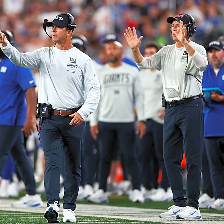 See it: New York Giants' John Mara gives John Harbaugh game ball