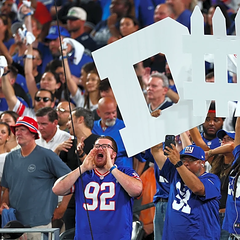 New York Giants credit fans for 'unbelievable' environment on Sunday night