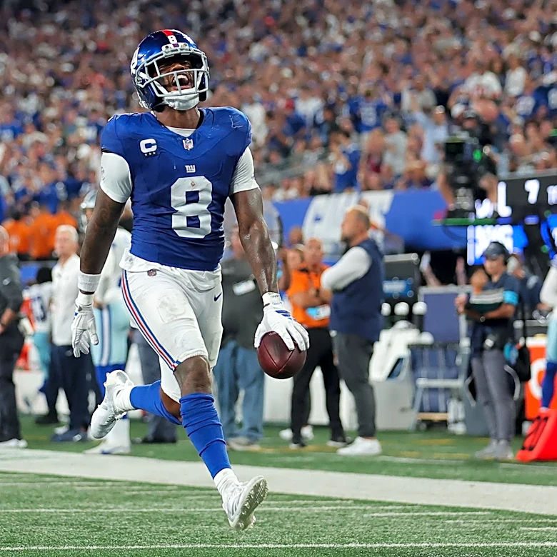New York Giants restructure Jevon Holland's contract