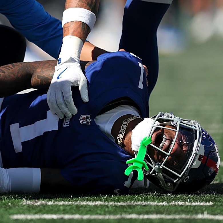 New York Giants WR Malik Nabers exits Rams game with injury