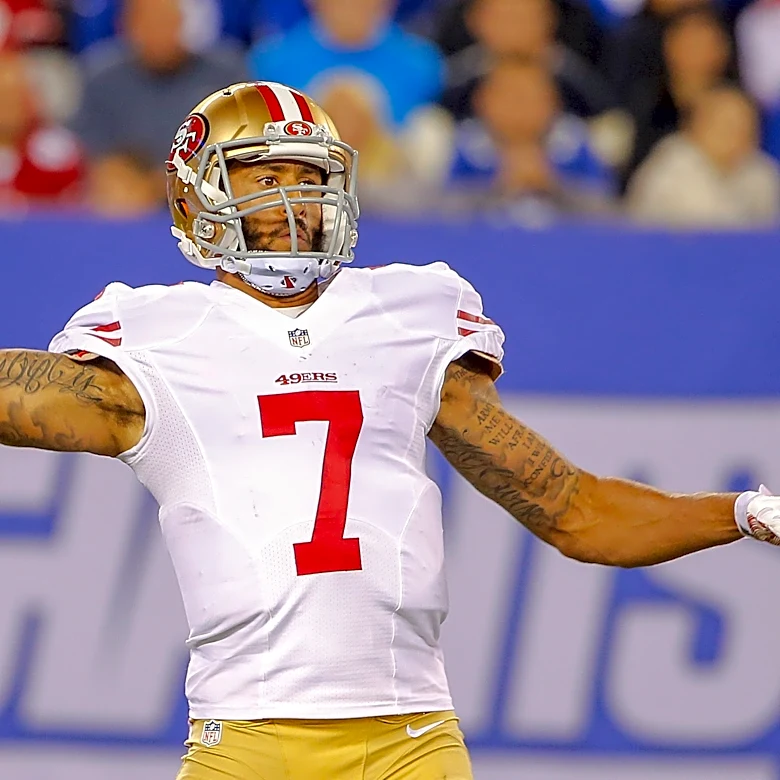 No, the New York Giants should not consider signing Colin Kaepernick