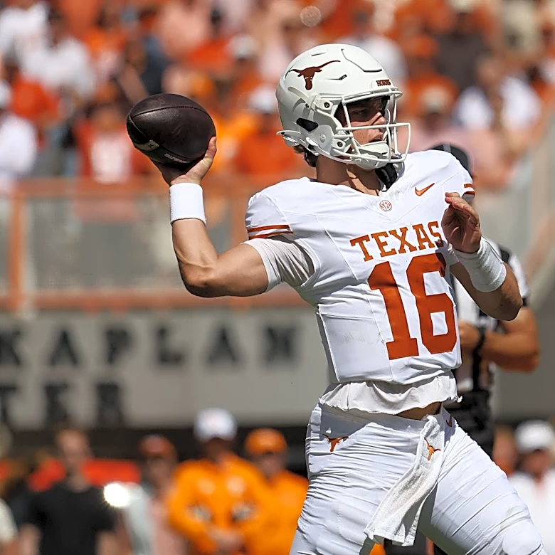 New York Giants scouted Texas-Tennessee, Notre Dame-Purdue