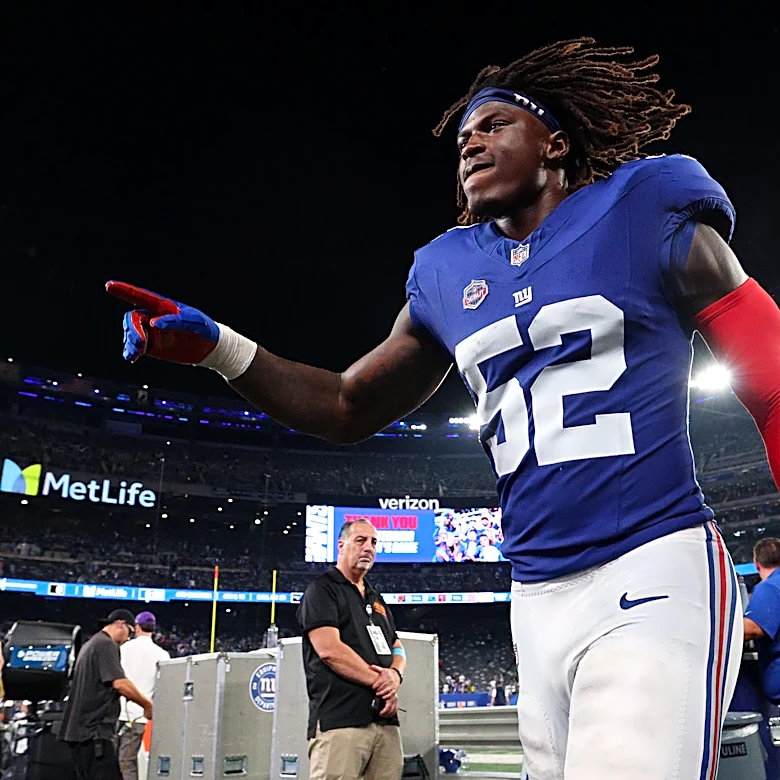 Arvell Reese was New York Giants' highest-graded player in win over Titans