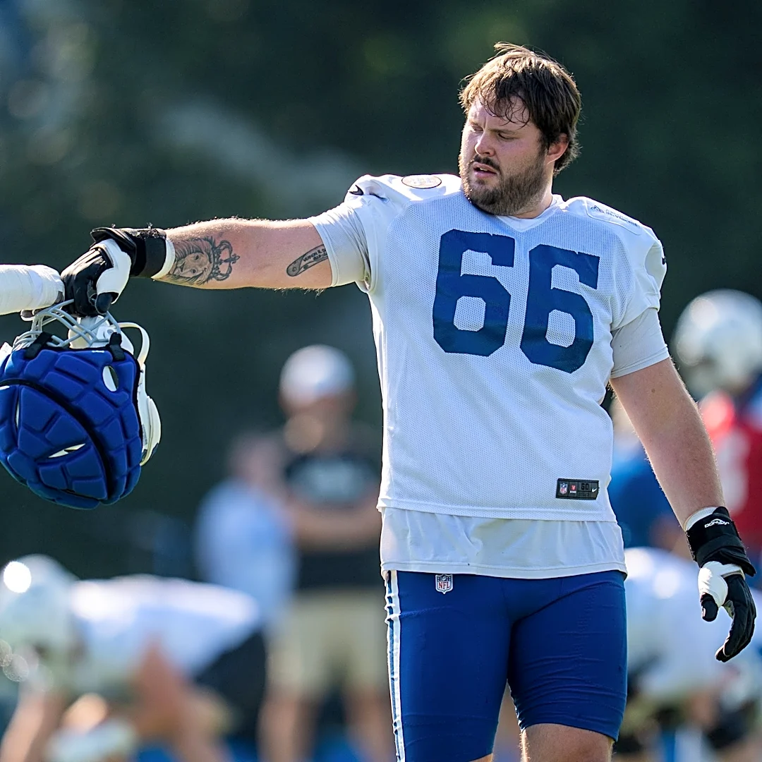 New York Giants sign OL Josh Sills off of Colts' practice squad