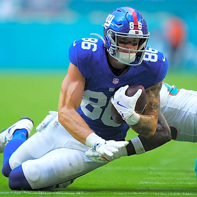 NFL fines Giants' Thomas Fidone, 3 Saints for Week 6 transgression