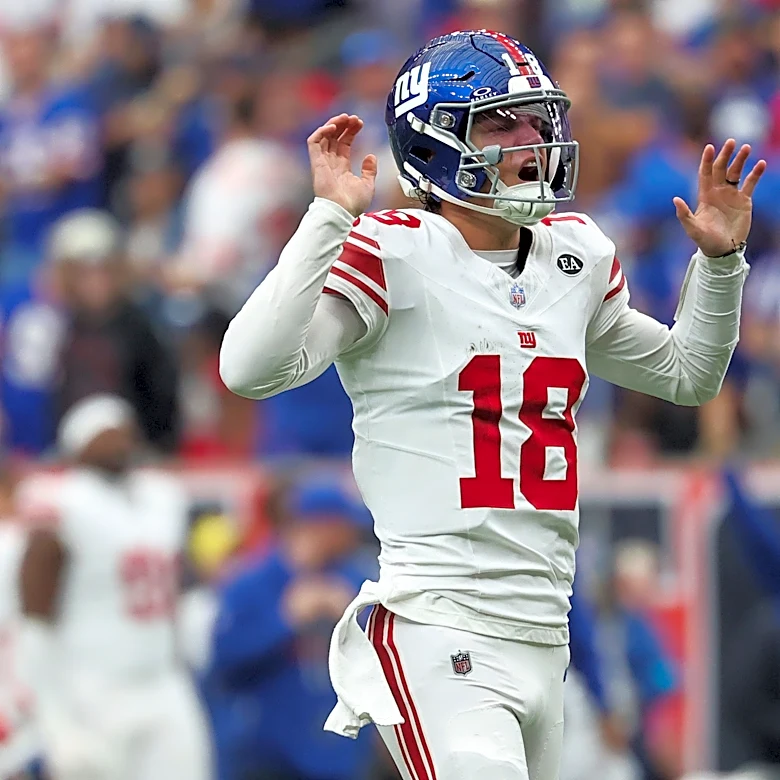 Eli Manning on what he's seen from New York Giants QB J.J. McCarthy
