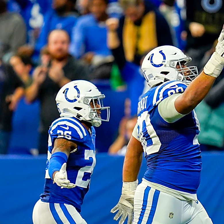 New York Giants urged to trade for Colts DT Grover Stewart