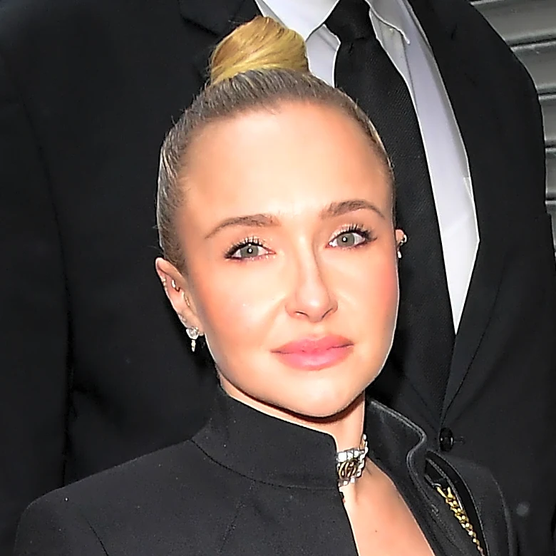 'It Felt Like An Insurmountable Task': Hayden Panettiere's Postpartum Journey Is Sad But Honest
