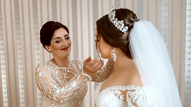 8 Wedding Hairstyles Perfect For Mothers Of The Bride Or Groom