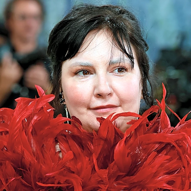 Lena Dunham's 2026 Met Gala Look Was Ahead Of The Curve On This Comeback Trend