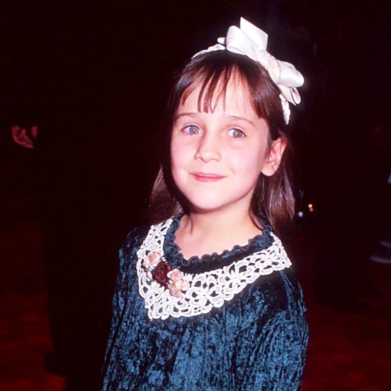 What '90s Child Star Mara Wilson Looks Like These Days