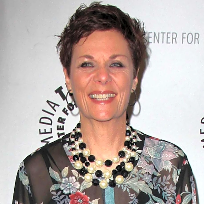 General Hospital's Jane Elliot Proves Transitioning To Gray Hair Doesn't Have To Be Boring