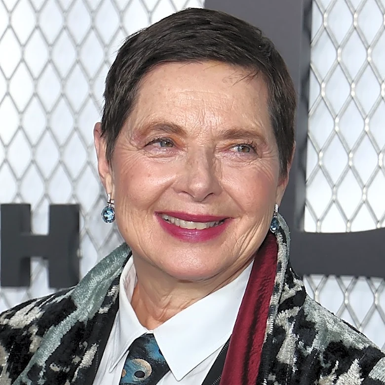 Isabella Rossellini's Philosophy On Makeup Is Perfect For Lazy Or Busy Girls Who Love A Little Glam