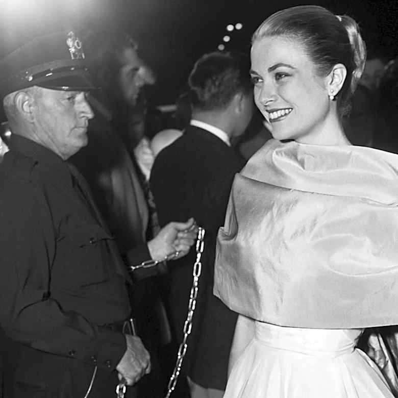 The Best-Dressed Moments From Old Hollywood's Awards Show Heyday