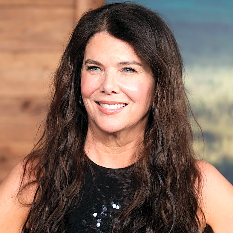 Lauren Graham's Natural Hair Is So Different From Her Normal Style