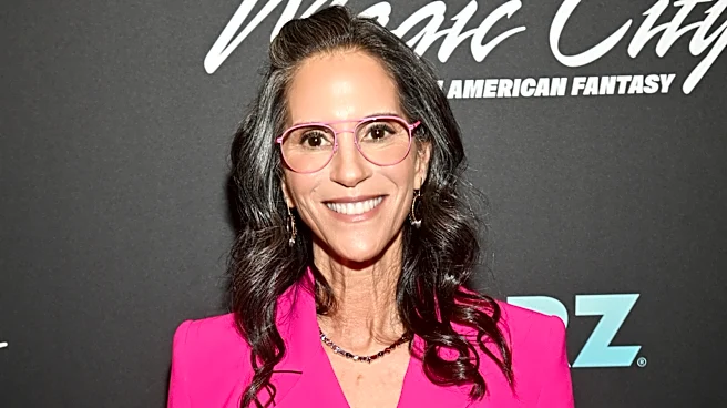 Jami Gertz Is A Fresh-Faced Beauty Going Makeup-Free