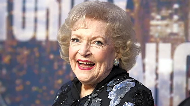 6 Throwback Pics Of Betty White Before She Had Her Signature Gray Hair