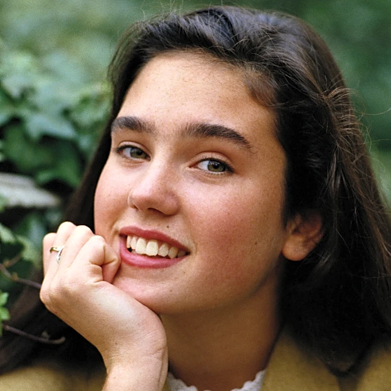 Jennifer Connelly Is Aging Like Fine Wine & These Pics Prove It
