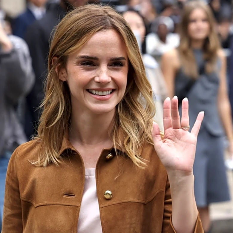 Emma Watson Makes Transitioning To Long Hair Look So Chic